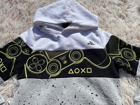 Mikina playstation, 134