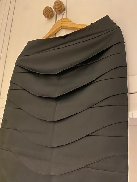 Cierna sukna zara vel.l, zara,l