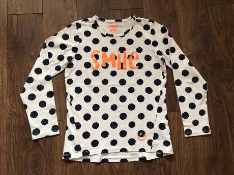 Flitrovane tricko, c&a,134