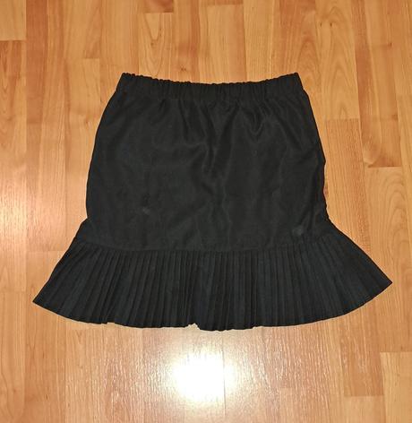 Elegantná suknička, sinsay,152