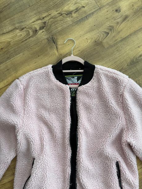 Bundička mistral, m