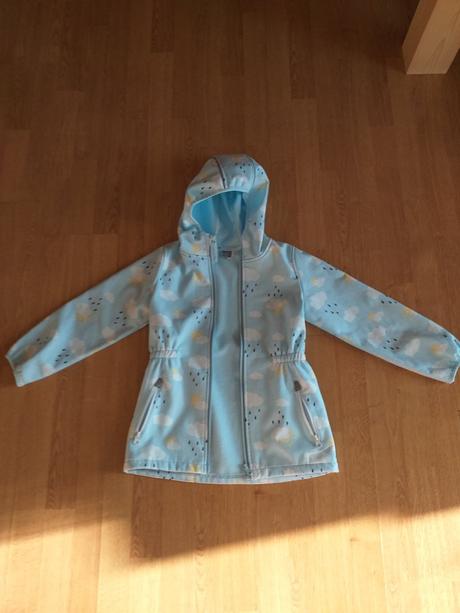 Prechodná bundička, 128