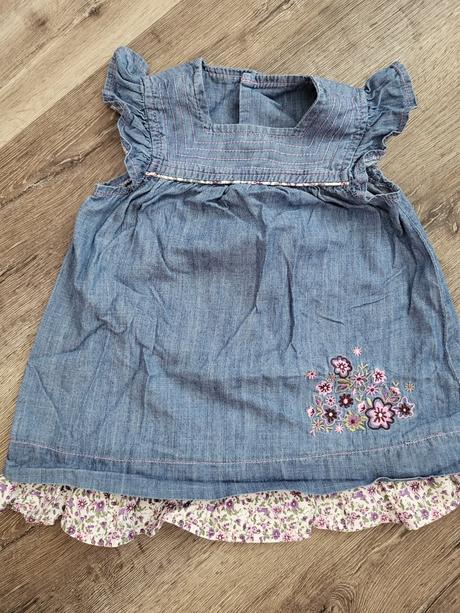 Ľahké riflové šatočky, 80