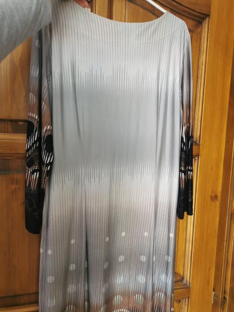 Maxi šaty z ľahkého materiálu, xl