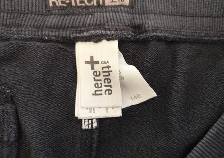 Predám chlapčenské kraťasy, c&a,146