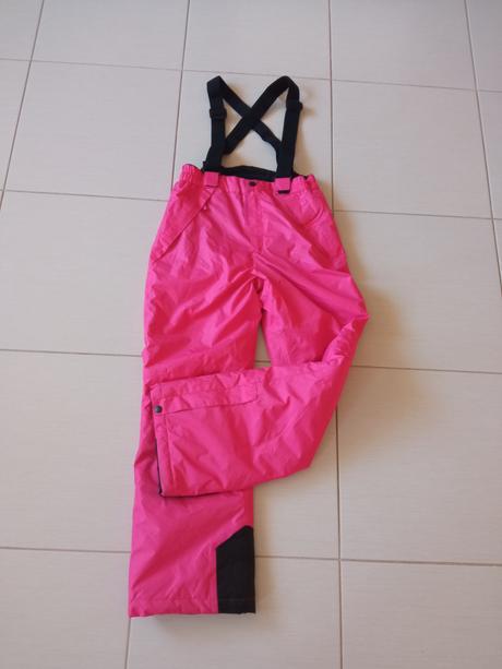 Dievčenská lyžiarska súprava, 164