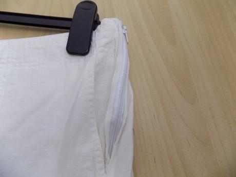 Dámske biele ľanové trištvrťové nohavice č.m, m