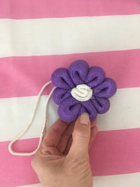 Hubka, špongia do kúpeľne,