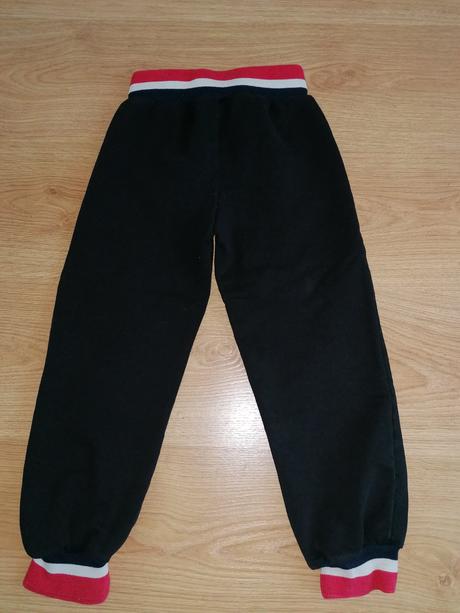 Tepláky 110/116, 110