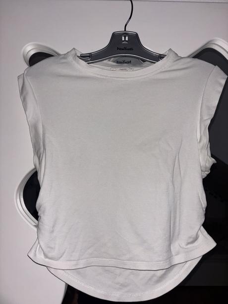 2 x top reserved s /m, reserved,s