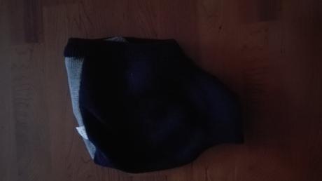 Krásna čiapka s brbolcom, 92