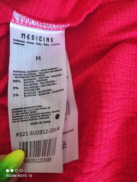 Medicine-áčkové šaty, m