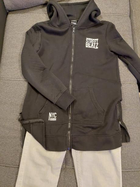 Mikina, chapter young,164