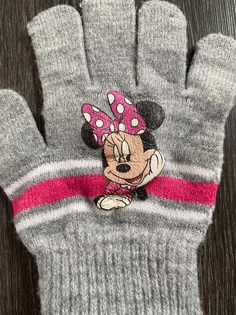 Dievčenské rukavice, 116