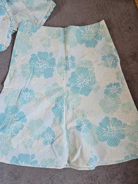 Komplet sukňa +top, 36