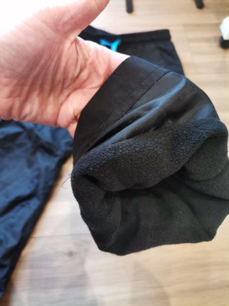 Turistické nohavice, 140