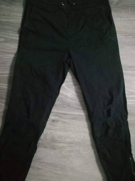 Čierne rifle, h&m,164