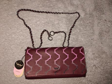 Kabelka launa purple, 