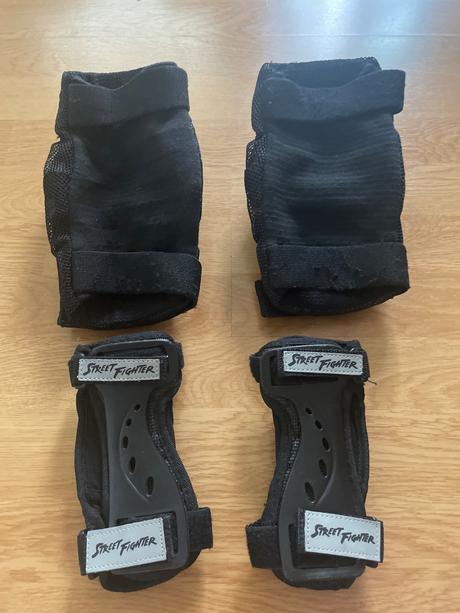 Chrániče na kolena, s