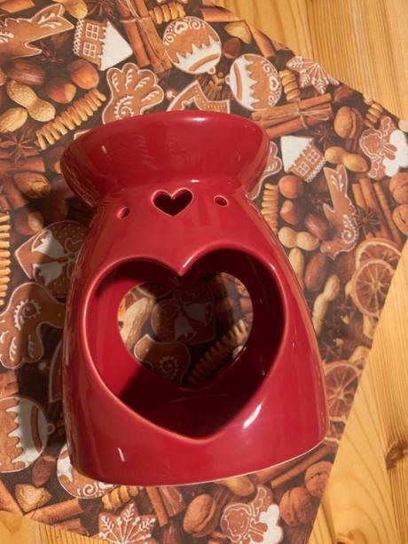 Keramicka aromalampa,