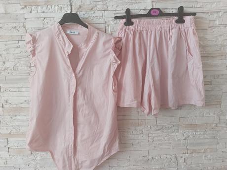 Šortky a bluzka baby pink,