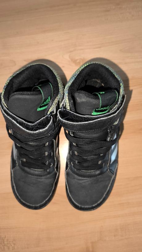 Topánky adidas, adidas,32