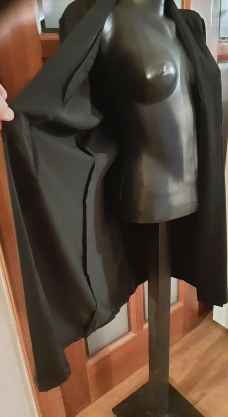 Predám dámsky jarný plášť veľ.l, l