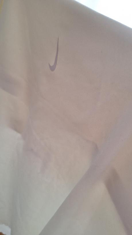 Tielko tricko nike yoga fitness vel 40/42, nike,l