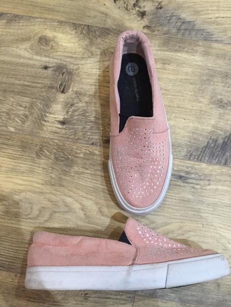 Topánočky river island, 37