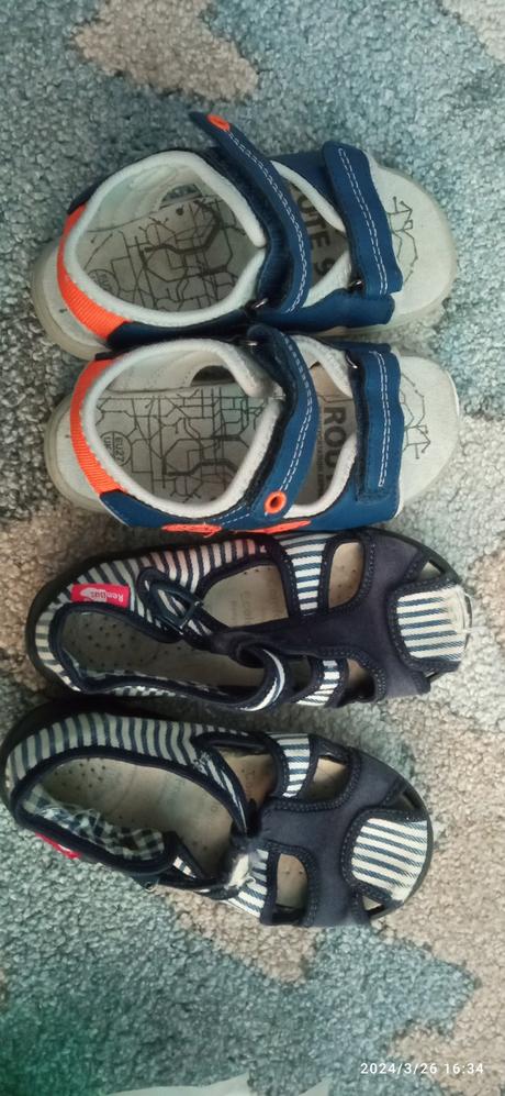 Darujem papuče 27, sandále už nie sú, 27