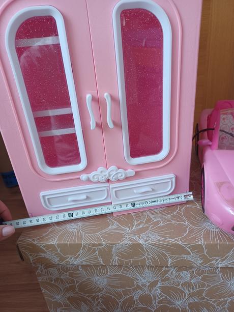 Skriňa pre bábiky, 