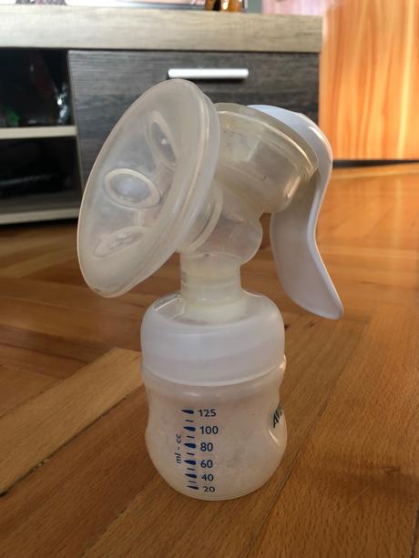 Avent ručná odsávačka, 