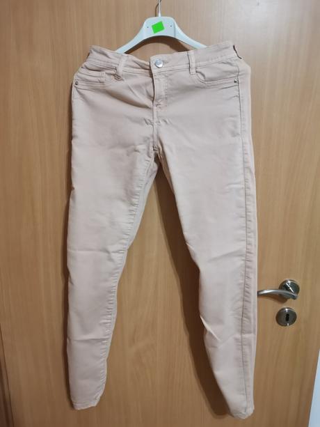 Nohavice, bershka,34