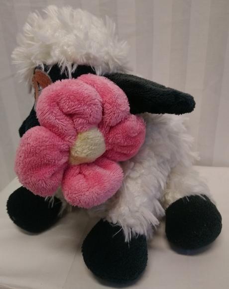 Plyšová ovečka shaun s kvietkom, 20 cm,