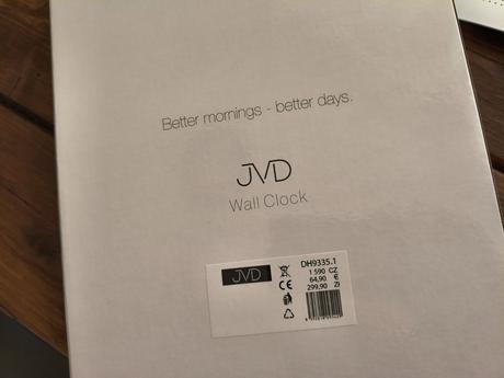 Jvd nové kvalitné hodiny rádiom riadené, 