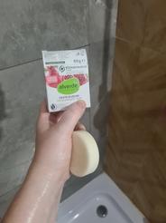 Tuhé sprchovacie mydlo alverde s vôňou granátového jablka
