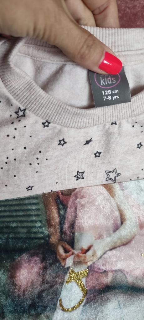 Krásna mikinka veľ 122/128, 122