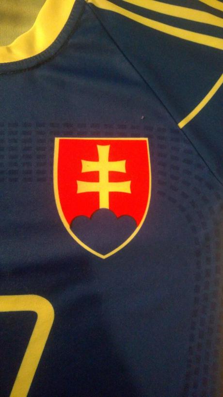 Chlapčenské futbalové tričko, 86