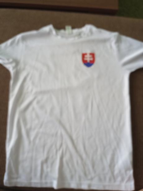 Sportove tricko s menom tombo, 134