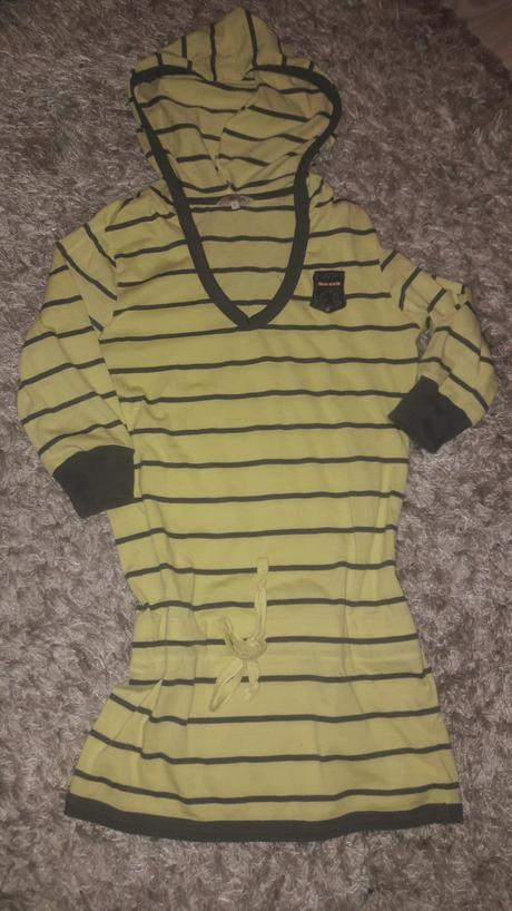 Tricko s kapucou, kenvelo,m