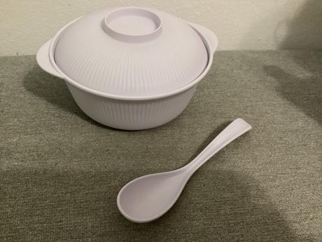 Plastová miska s lyžičkou, 