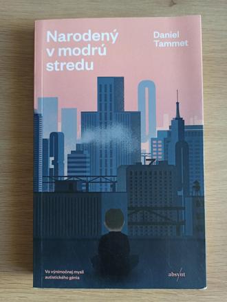 Narodený v modrú stredu,