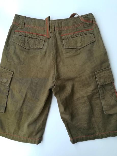 Kapsáčové kraťasy, 134