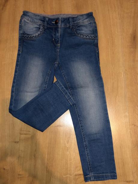 Pekné rifle, palomino,122