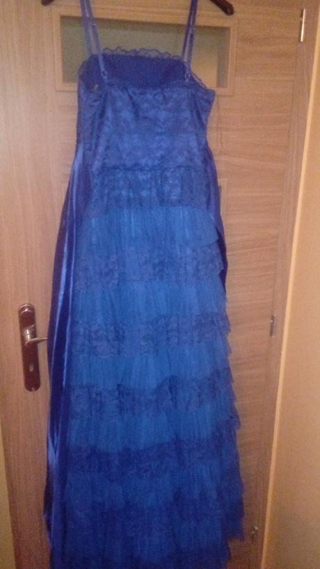 Spolocenske saty s volanmi, m