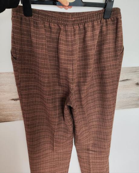 Krásne nohavice s vyšším pásom, marks & spencer,xl