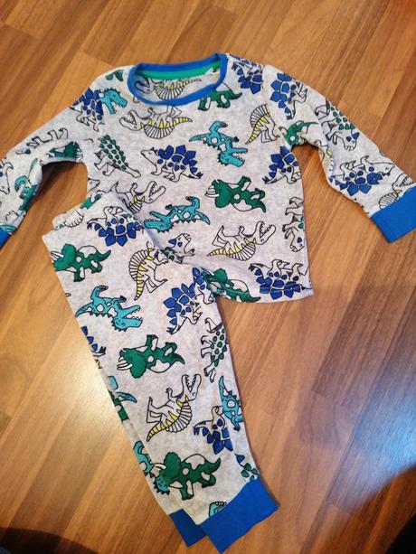 C&a 92 velúrova súprava, c&a,92