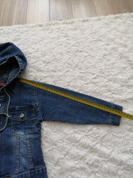 Riflová bundička, 92