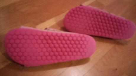 Prezuvky do školy alebo na doma, 33