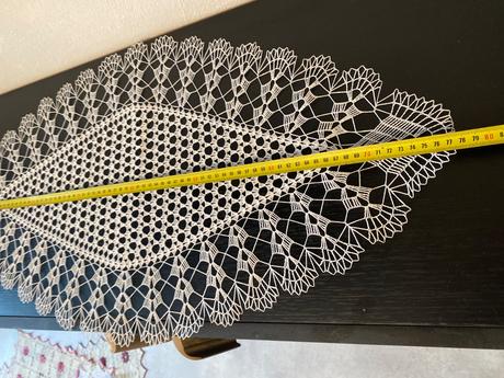 Hackovane prestieranie/obrusok ryba velka, 